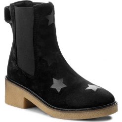 Botki TOMMY HILFIGER - Mia 3B1 FW0FW01918 Black 990. Czarne botki damskie skórzane marki TOMMY HILFIGER, z okrągłym noskiem, na obcasie. W wyprzedaży za 349,00 zł.