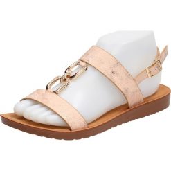 Złote sandały, buty damskie VINCEZA 13313. Żółte sandały damskie Vinceza, klasyczne, na wysokim obcasie. W wyprzedaży za 59,00 zł.