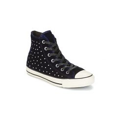 Buty Converse CHUCK TAYLOR ALL STAR. Czarne trampki i tenisówki damskie marki Converse, bez wzorów, bez zapięcia. Za 391,20 zł.