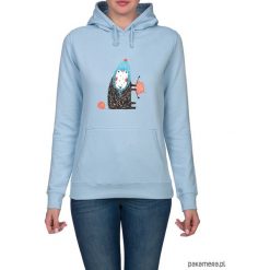 Bluza damska z owieczką. Niebieskie bluzy z kapturem damskie marki Pakamera, z bawełny. Za 119,00 zł.