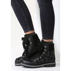 Czarne Traperki In My Secret Room. Czarne buty zimowe damskie marki vices. Za 64,99 zł.