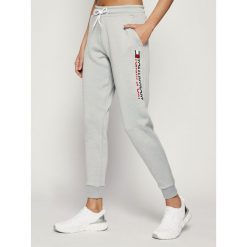 Spodnie dresowe Tommy Sport Logo Fleece S10S100289. Szare spodnie damskie Tommy Sport, s, z elastanu, sportowe. W wyprzedaży za 269,00 zł.