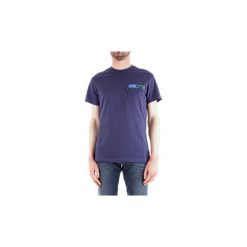 T-shirty z krótkim rękawem Barbour BATEE0369. Niebieskie t-shirty męskie Barbour, s, bez wzorów, bez kołnierzyka, krótkie. Za 211,87 zł.