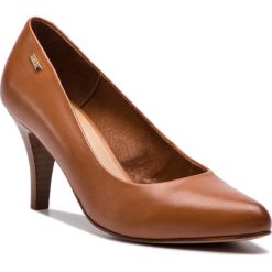 Półbuty LASOCKI - 727-01 Camel. Pomarańczowe półbuty damskie Lasocki, bez wzorów, ze skóry, bez obcasa, na obcasie, bez zapięcia. Za 179,99 zł.