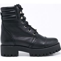 Steve Madden - Botki Osso. Czarne botki damskie skórzane marki Steve Madden, na sznurówki. W wyprzedaży za 299,90 zł.