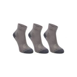 Skarpety RS160 Jr X3. Szare skarpetki męskie marki ARTENGO. Za 14,99 zł.