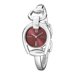 Zegarek "YA139502" w kolorze srebrno-bordowym. Analogowe zegarki damskie marki Festina & Hugo Boss, ze stali. W wyprzedaży za 2299,95 zł.