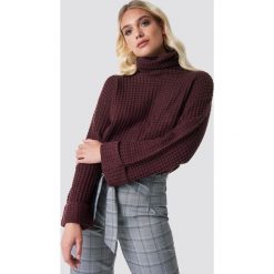 NA-KD Krótki sweter - Purple. Fioletowe golfy damskie marki NA-KD, z dzianiny, z krótkim rękawem. Za 113,00 zł.