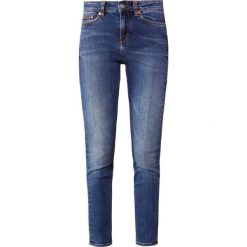 DRYKORN PULL Jeans Skinny Fit 33. Niebieskie boyfriendy damskie DRYKORN, z bawełny. Za 629,00 zł.