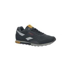 Buty Casu Szare buty sportowe sznurowane 9ACH-17300. Szare trampki męskie Casu, bez wzorów, sportowe, na sznurówki. Za 69,99 zł.