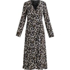 Sukienki: Envii ENERIS DRESS Długa sukienka sakura dark