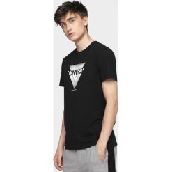 T-Shirt męski TSM203 - głęboka czerń. Koszulki męskie m. W wyprzedaży za 29,99 zł.