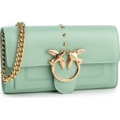 Torebka PINKO - Love Wallet Simply C PE 20 PLTT 1P21KV Y5FF Aqua Green T31. Zielone torebki klasyczne damskie Pinko, bez wzorów, ze skóry, eleganckie, bez dodatków. Za 779,00 zł.