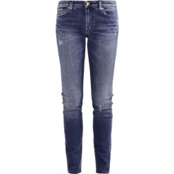 7 for all mankind PYPER Jeansy Slim Fit vintage dark. Niebieskie rurki damskie marki 7 for all mankind. W wyprzedaży za 807,20 zł.