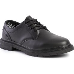 Półbuty WRANGLER - Spike Derby WM92051A Black 062. Czarne półbuty męskie Wrangler, na co dzień, bez wzorów, ze skóry, bez zapięcia. W wyprzedaży za 239,00 zł.