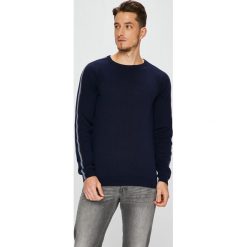 Premium by Jack&Jones - Sweter. Niebieskie swetry męskie Premium by Jack&Jones, s, bez wzorów, z bawełny, z okrągłym kołnierzem, bez kaptura. W wyprzedaży za 89,90 zł.
