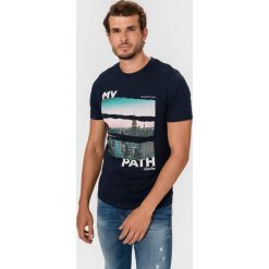 Jack & Jones Photo Faster Koszulka Niebieski. Niebieskie podkoszulki męskie Jack & Jones, xl, z nadrukiem, z bawełny, bez kołnierzyka, krótkie. Za 66,95 zł.