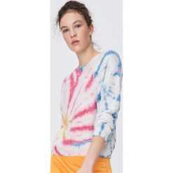 Sweter tie dye - Wielobarwny. Swetry damskie Sinsay, s, bez wzorów, bez rękawów, bez kaptura. W wyprzedaży za 44,99 zł.
