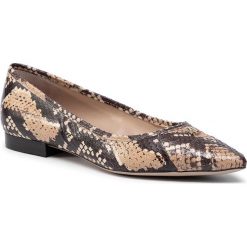 Baleriny LAUREN RALPH LAUREN - Helena II 802755535001 Honey/Blk. Żółte baleriny damskie Lauren Ralph Lauren, bez wzorów, ze skóry ekologicznej, klasyczne, bez obcasa, na płaskiej podeszwie, bez zapięcia. Za 629,00 zł.