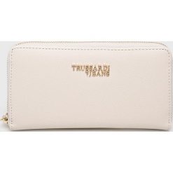 Trussardi Jeans - Portfel. Szare portfele damskie Trussardi Jeans, bez wzorów, z poliesteru. W wyprzedaży za 269,90 zł.