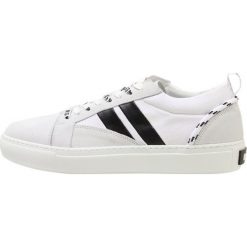 Trampki męskie: MSGM TWIN BAND LACE UP Tenisówki i Trampki white