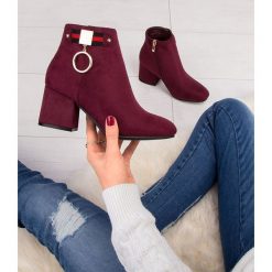 Botki damskie Bello Star B8816-1 Bordowe. Czerwone botki damskie BELLO STAR, z tworzywa sztucznego, eleganckie, bez obcasa, na obcasie, bez zapięcia. Za 89,00 zł.