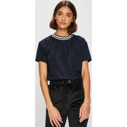 Only - Top. Czarne topy damskie ONLY, m, z dzianiny, z okrągłym kołnierzem. W wyprzedaży za 69,90 zł.