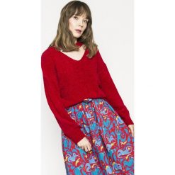 Medicine - Sweter Girl Power. Czerwone bez kategorii MEDICINE, s, z dzianiny. W wyprzedaży za 59,90 zł.