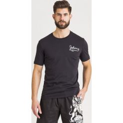 T-SHIRT TOOTINGBEC JOHN RICHMOND. Czarne t-shirty męskie xl, z nadrukiem, z bawełny, z okrągłym kołnierzem. Za 175,00 zł.