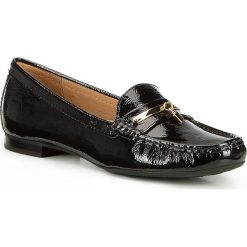 Buty damskie. Brązowe mokasyny damskie Wittchen, ze skóry, klasyczne. W wyprzedaży za 329,90 zł.