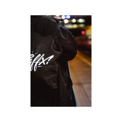 Eko Torba Traffx Handstyle czarna. Czarne torebki klasyczne damskie Traffx, bez wzorów, z bawełny, bez dodatków. Za 15,08 zł.