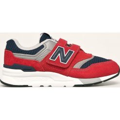 New Balance - Buty dziecięce PZ997HBJ. Czerwone trampki chłopięce New Balance, bez wzorów, ze skóry, sportowe, bez zapięcia. Za 249,90 zł.