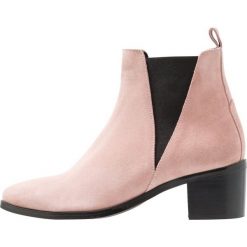 KIOMI Ankle boot rose. Czerwone botki damskie skórzane KIOMI. Za 379,00 zł.