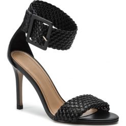 Sandały KAZAR - Licorice 37983-01-00 Black. Klapki damskie Kazar. W wyprzedaży za 399,00 zł.