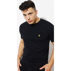T-shirt Edward Orlovski Black "Ananas". Czarne t-shirty męskie Edward Orlovski, l, z haftami, z bawełny, eleganckie, bez kołnierzyka. Za 45,00 zł.