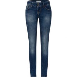 Dżinsy "Melinda" - Skinny fit - w kolorze granatowym. Niebieskie jeansy damskie Cross Jeans, l, z podwyższonym stanem. W wyprzedaży za 120,95 zł.