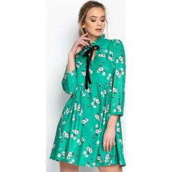 Zielona Sukienka Beauty Total. Zielone sukienki letnie marki Reserved, z wiskozy. Za 99,99 zł.
