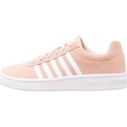 Trampki damskie slip on: KSWISS COURT CHESWICK Tenisówki i Trampki pale peach/white