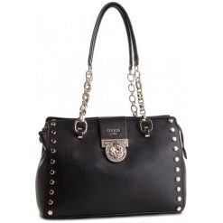 Guess Czarna Torebka. Czarne torebki klasyczne damskie marki Guess, z aplikacjami, eleganckie, bez dodatków. Za 669,00 zł.