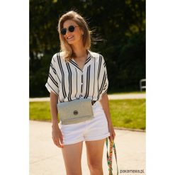 Mała elegancka kopertówka nerka 2 w 1 jodełka. Nerki damskie Pakamera, bez wzorów, eleganckie, małe, bez dodatków. Za 140,00 zł.