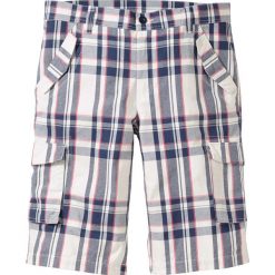 Bermudy bojówki Regular Fit bonprix kremowo-niebieski indygo krata. Białe spodenki i szorty męskie bonprix, m, bez wzorów. Za 109,99 zł.