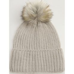 Mango - Czapka Funny. Szare czapki damskie Mango, na zimę, bez wzorów, z dzianiny. Za 59,90 zł.
