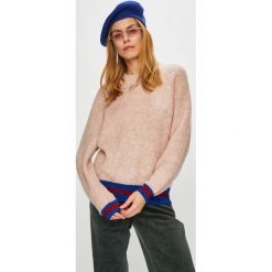 Pieces - Sweter. Różowe swetry damskie Pieces, s, bez wzorów, z elastanu, bez rękawów, bez kaptura. W wyprzedaży za 89,90 zł.