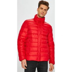 Tommy Jeans - Kurtka. Czerwone kurtki męskie marki Tommy Jeans, s, z poliesteru. Za 749,90 zł.