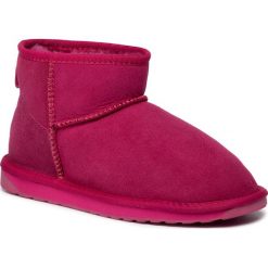 Buty EMU AUSTRALIA - Stinger Micro W10937 Berry. Różowe kozaki damskie EMU Australia, ze skóry, na niskim obcasie, bez zapięcia. W wyprzedaży za 389,00 zł.