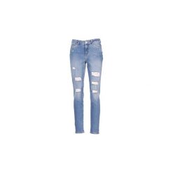 Jeansy boyfriend Noisy May KIM. Niebieskie jeansy damskie marki Noisy May. Za 215,20 zł.