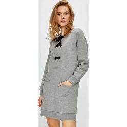 Trussardi Jeans - Sukienka. Sukienki damskie Trussardi Jeans. W wyprzedaży za 299,90 zł.