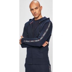 Tommy Hilfiger - Bluza. Niebieskie bluzy męskie TOMMY HILFIGER, xl, z nadrukiem, z bawełny, z kapturem, bez rękawów, z kapturem. Za 359,90 zł.