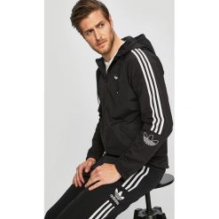 Adidas Originals - Kurtka. Czarne płaszcze męskie adidas Originals, m, bez wzorów, z poliesteru, krótkie, z kapturem. Za 349,90 zł.