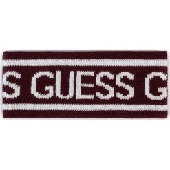 Opaska GUESS - W94Z79 Z2JP0 MARD. Czerwone opaski damskie Guess, z aplikacjami, z materiału. Za 99,00 zł.
